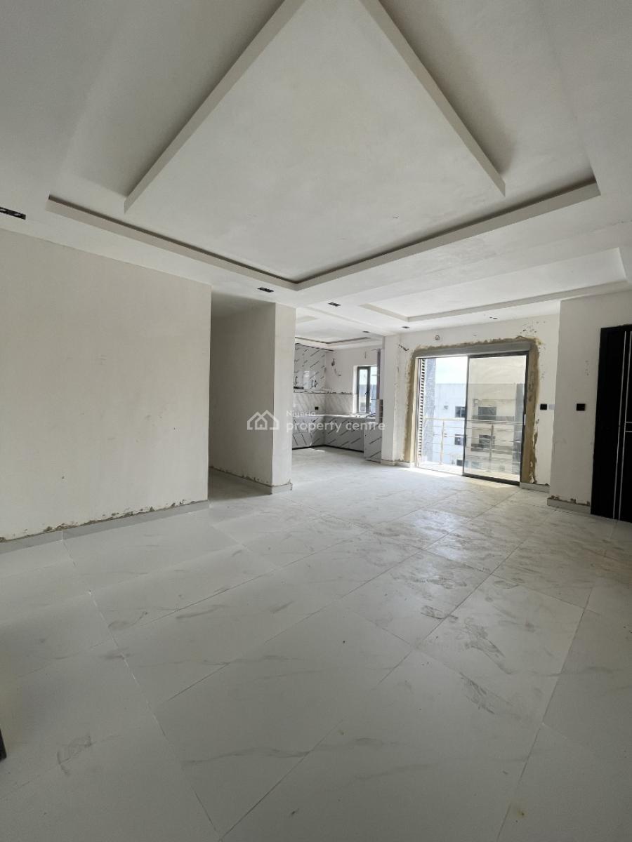 Alluringly Finished Luxury 2  Bedroom Apartment  in a Communal Living, Ikate, Lekki, Lagos, Flat / Apartment for Sale