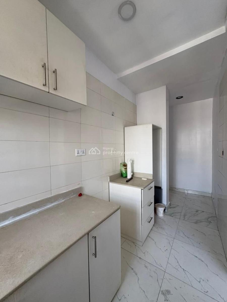 2 Bedroom Apartment, Ologolo, Lekki, Lagos, Flat / Apartment for Rent