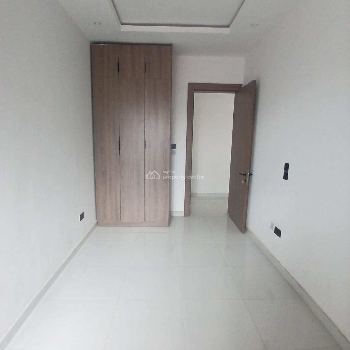 Newly Built 2 Bedroom Apartment with Swimming Pool, Lekki Phase 1, Lekki, Lagos, Flat / Apartment for Rent