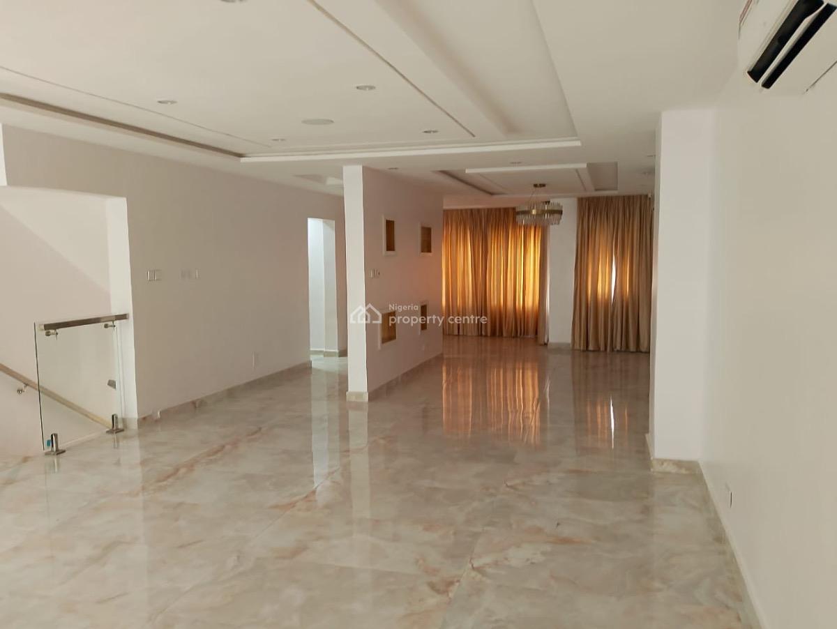 Luxury 5 Bedroom Detached House with 2 Bedroom and 2 Units Studio, Lekki Phase 1, Lekki, Lagos, Detached Duplex for Sale