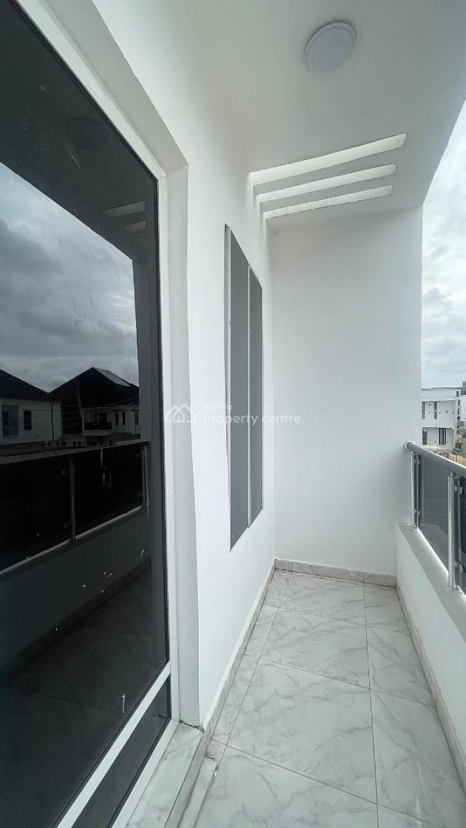 a Massive 5 Bedroom Fully  Detached Duplex & Bq, Ikota, Lekki, Lagos, Detached Duplex for Rent