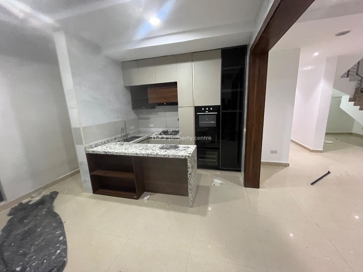 Spacious 4 Bedroom Maisonette Available, Old Ikoyi, Ikoyi, Lagos, Terraced Duplex for Rent