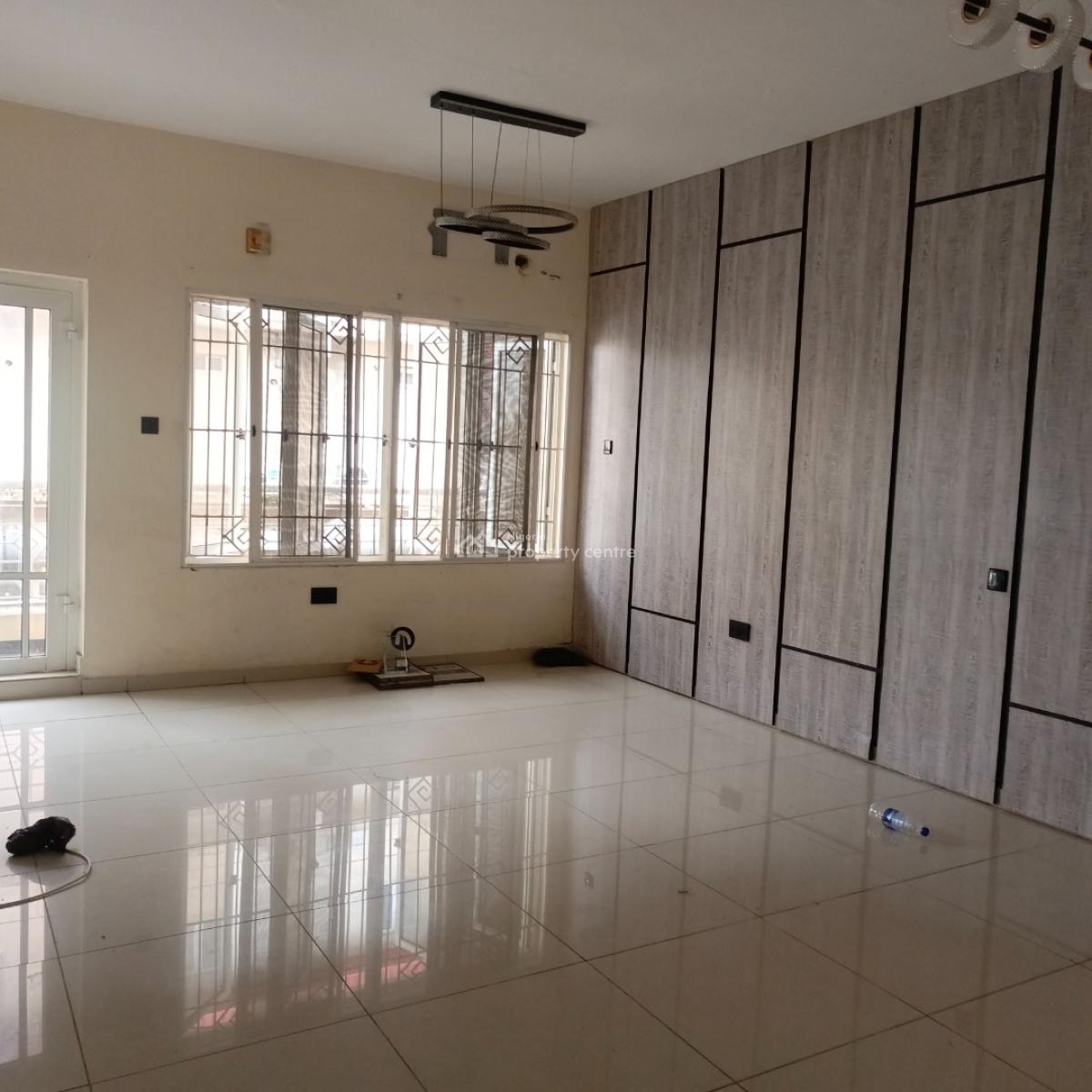 4 Bedroom Terrace, Off Admiralty Way, Lekki Phase 1, Lekki, Lagos, Semi-detached Bungalow for Rent