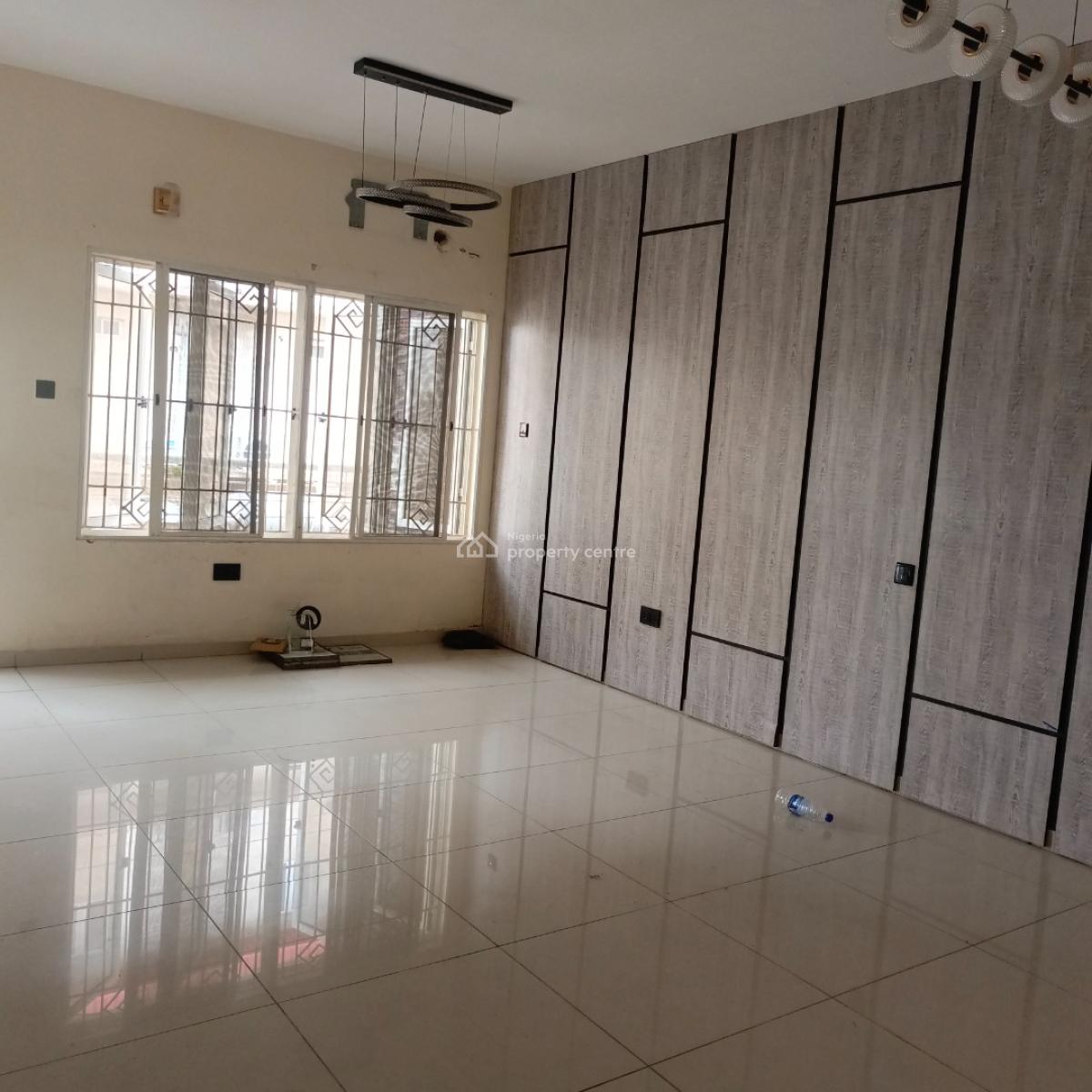 4 Bedroom Terrace, Off Admiralty Way, Lekki Phase 1, Lekki, Lagos, Semi-detached Bungalow for Rent