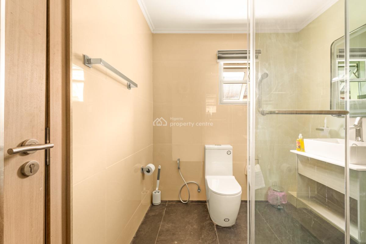 Exquisite 2-bedroom Apartment, Ikeja Gra, Ikeja, Lagos, Flat / Apartment Short Let