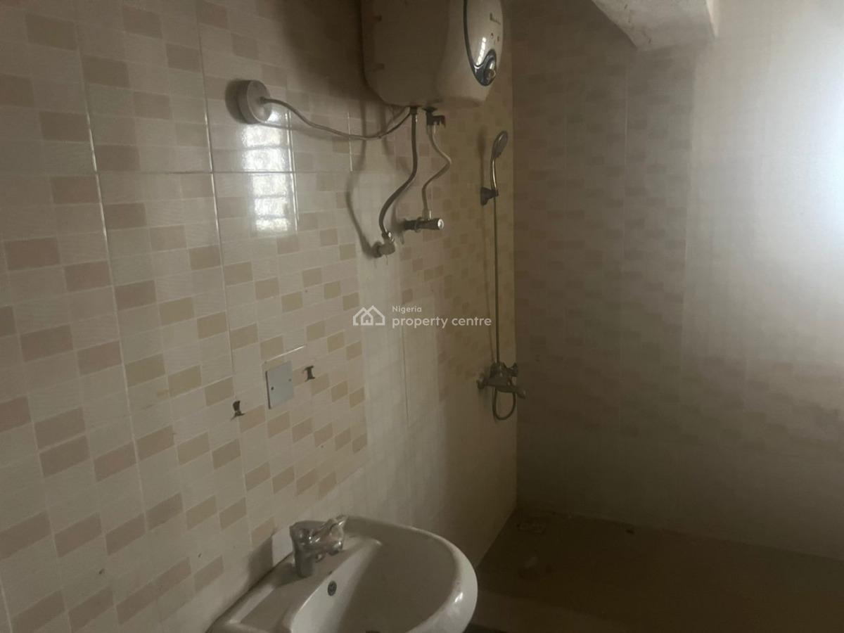 Spacious 3 Bedroom Apartment, Chevron, Lekki, Lagos, Flat / Apartment for Rent