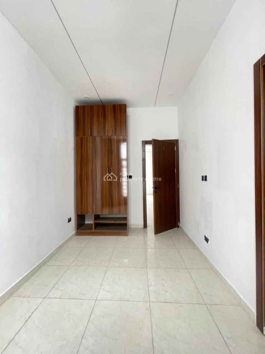 4 Bedroom Semi Detached, Ikota Gra, Ikota, Lekki, Lagos, Semi-detached Duplex for Sale