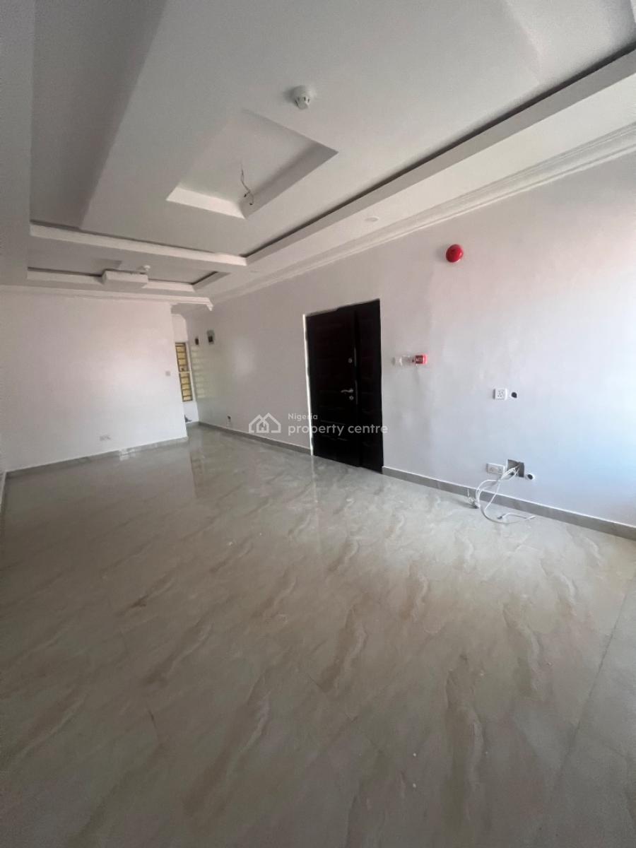Upscale 2 Bedroom Flat, No 8 Idowu Emma Street, Ilasan, Lekki, Lagos, Flat / Apartment for Rent