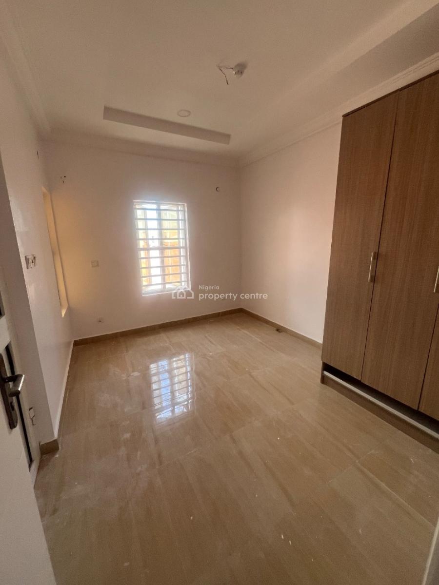 Upscale 2 Bedroom Flat, No 8 Idowu Emma Street, Ilasan, Lekki, Lagos, Flat / Apartment for Rent