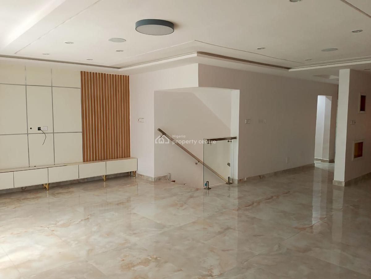 9 Bedroom House, Lekki Phase 1, Lekki, Lagos, House for Sale