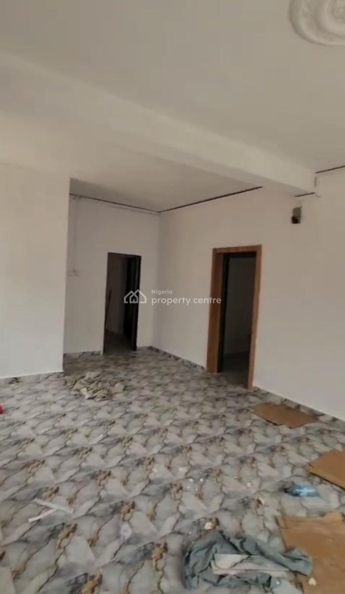 a Well-renovated Spacious Ground Floor 4-bedroom Flat, Off Akerele and Ogunnlana Drive, Surulere, Lagos, Flat / Apartment for Rent