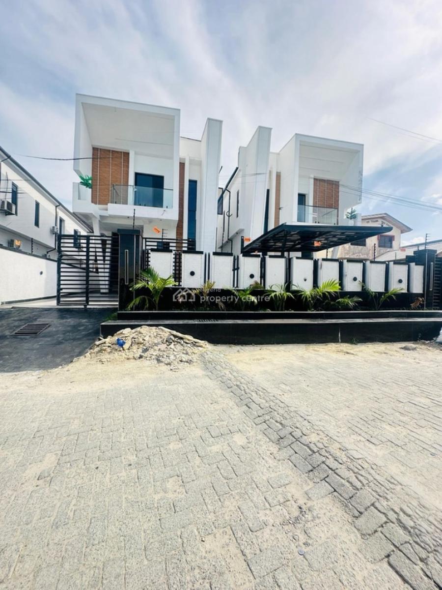 Spacious 5bedroom Detached Duplex with Swimming Pool &gym  in Ajah, Thomas Estate ,ajah ,lagos,nigeria, Ajah, Lagos, Detached Duplex for Sale