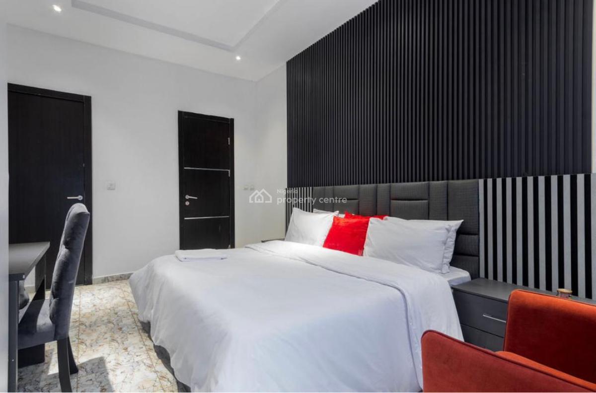 Luxury 2 Bedroom Fully Furnished with Inverters, Lekki Phase 1, Lekki, Lagos, Flat / Apartment for Sale