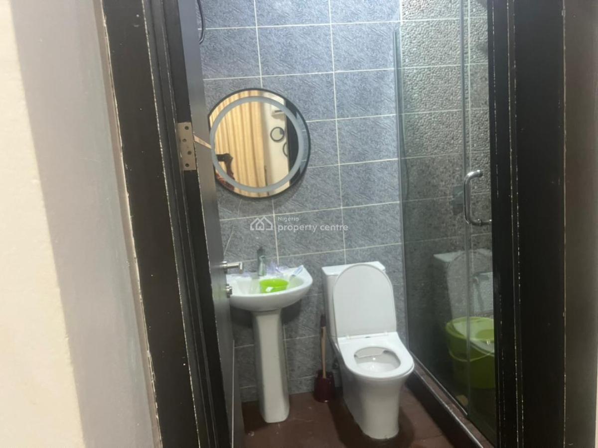 1 Bedroom Apartment, Lekki Phase 1, Lekki, Lagos, Mini Flat (room and Parlour) for Rent