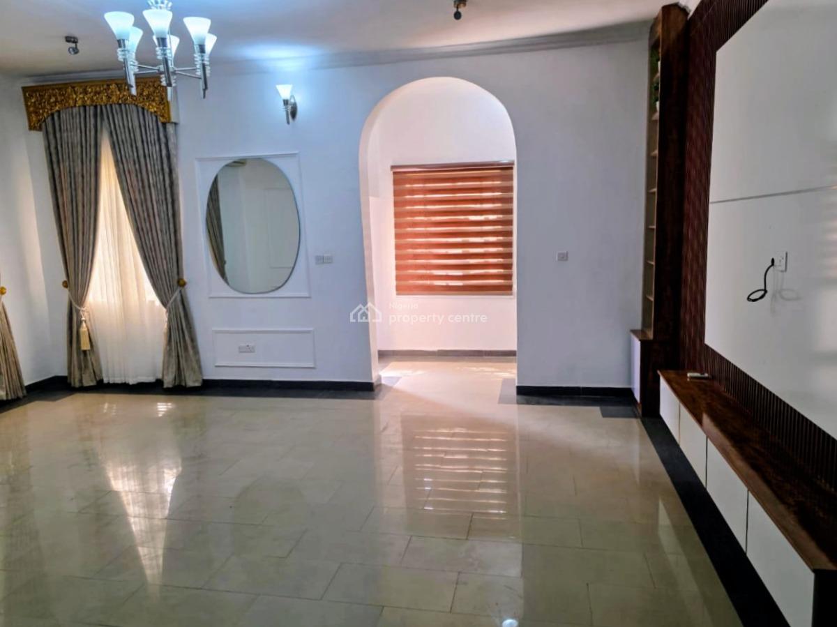 Very Sharp 4 Bedroom Semi Detached Duplex with One Bq, Mabushi, Abuja, Semi-detached Duplex for Rent