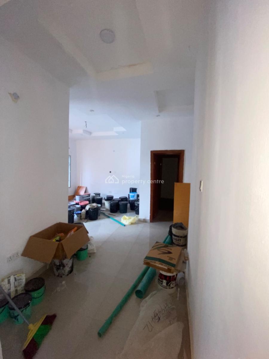 Clean 2 Bedroom Apartment, Beside Lbs, Sangotedo, Ajah, Lagos, Flat / Apartment for Rent