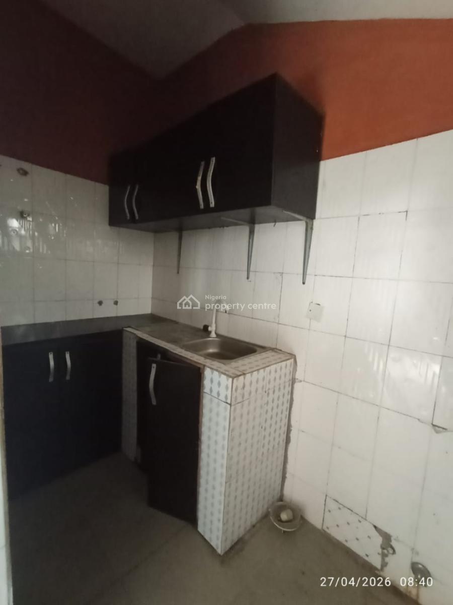 Mini Flat in a Good Compound, Greenville Estate Badore Road Ajah, Ajah, Lagos, Mini Flat (room and Parlour) for Rent