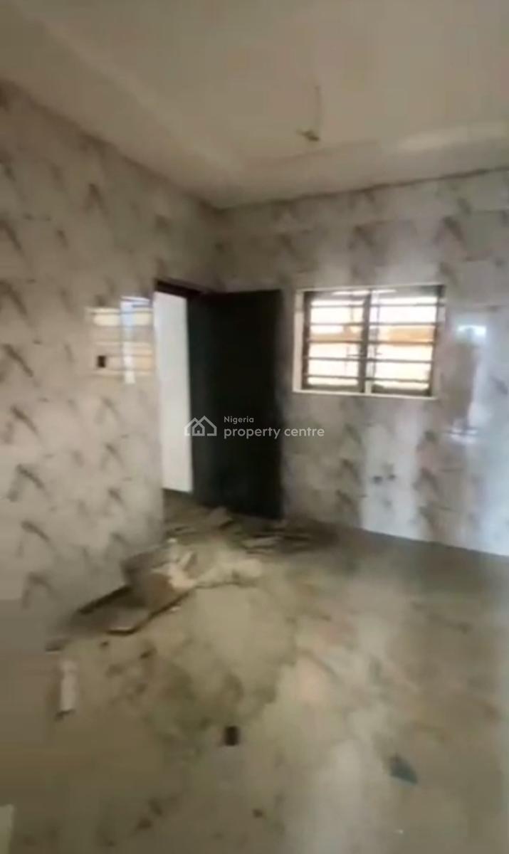 Newly Built Spacious Standard 3 Bedroom Apartment, Soluyi, Gbagada, Lagos, Flat / Apartment for Sale