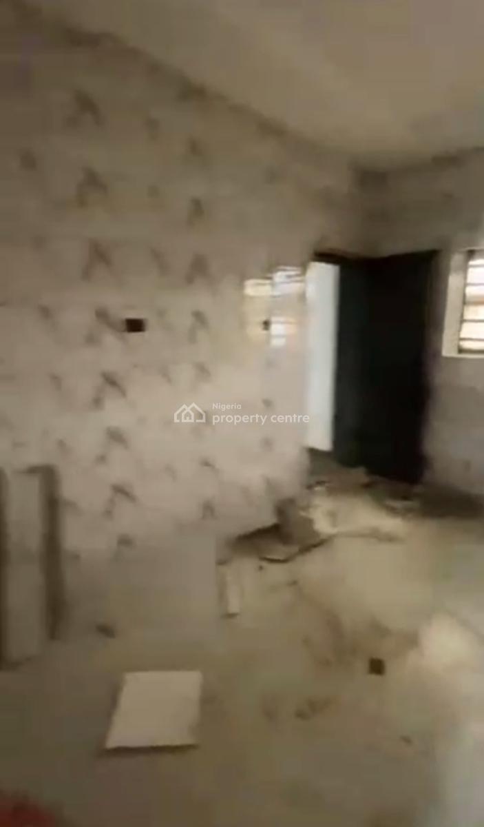 Newly Built Spacious Standard 3 Bedroom Apartment, Soluyi, Gbagada, Lagos, Flat / Apartment for Sale