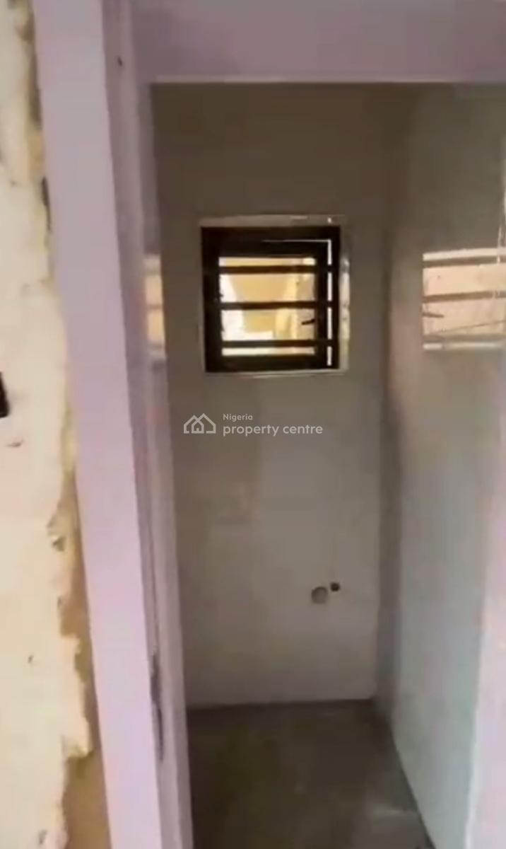 Newly Built Spacious Standard 3 Bedroom Apartment, Soluyi, Gbagada, Lagos, Flat / Apartment for Sale