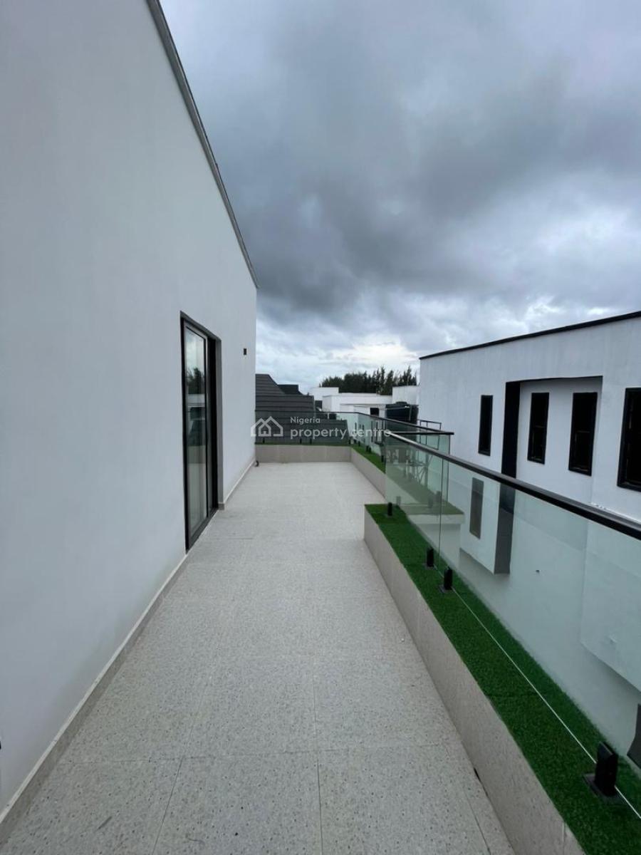 6 Bedroom Detached Duplex +bq, Swimming Pool, Lekki County, Lekki, Lagos, Detached Duplex for Sale