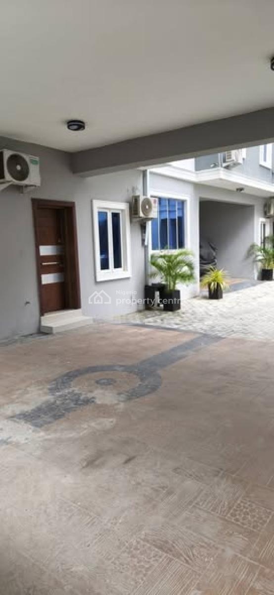 5 Bedroom Semi-detached House with Staff Room, Lekki Phase 1, Lekki, Lagos, House for Sale