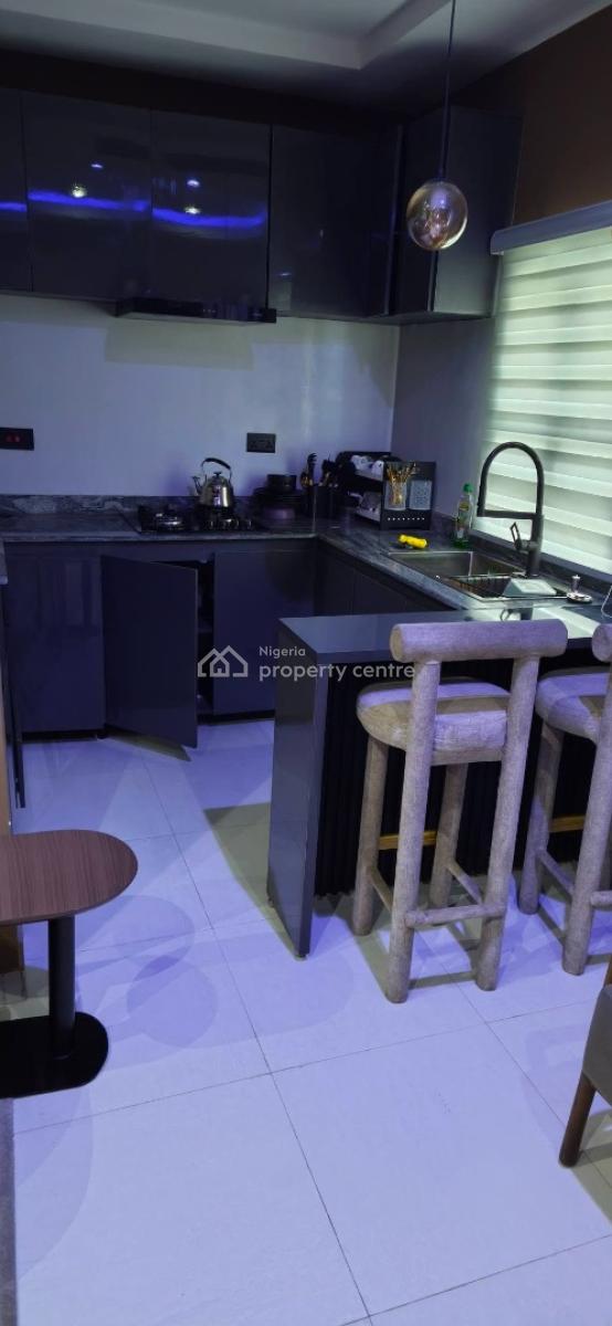 5 Bedroom Semi-detached House with Staff Room, Lekki Phase 1, Lekki, Lagos, House for Sale