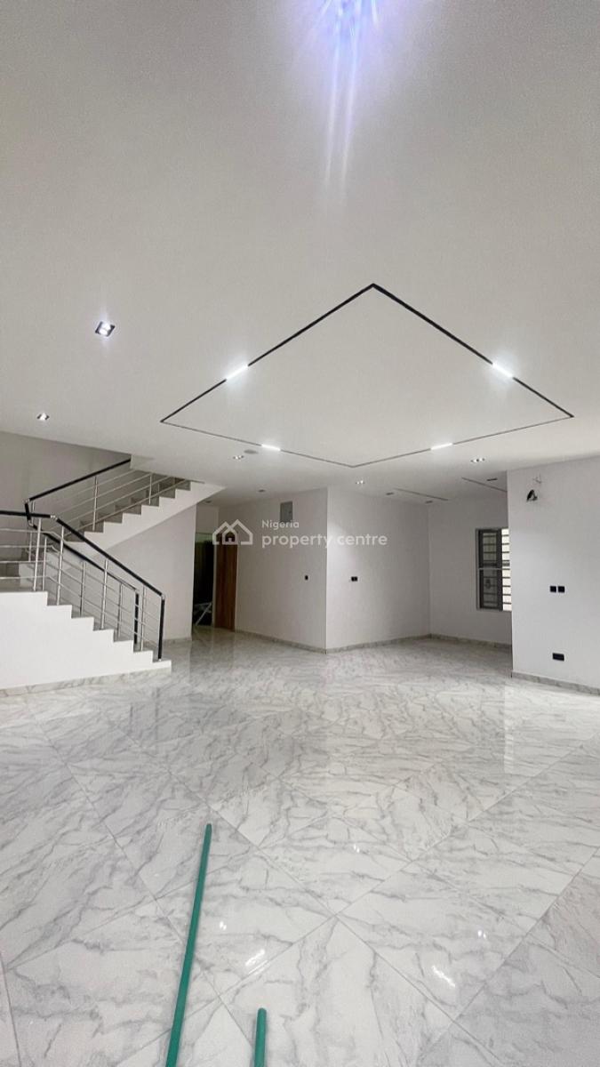 5 Bedroom Fully  Detached Duplex & Bq, Ikota, Lekki, Lagos, Detached Duplex for Rent