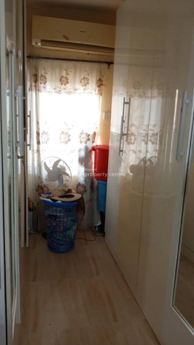 Well Maintained 4 Bedroom Wing of Duplex with a Room Bq, Dolphin Estate Ikoyi, Ikoyi, Lagos, House for Sale