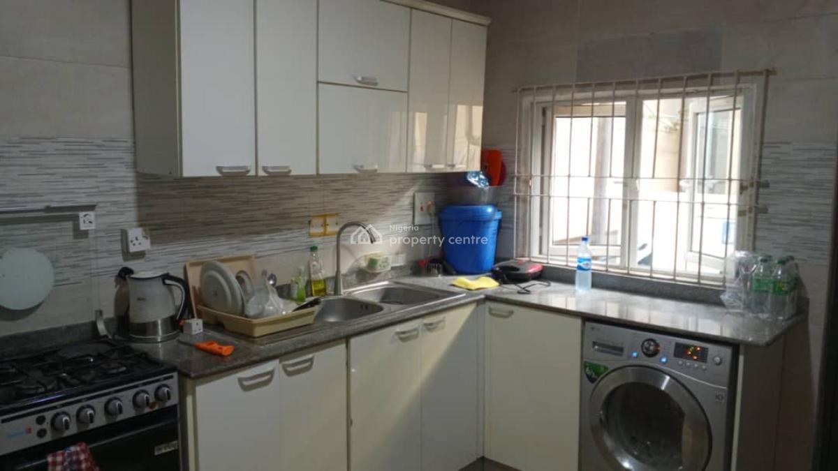 Well Maintained 4 Bedroom Wing of Duplex with a Room Bq, Dolphin Estate Ikoyi, Ikoyi, Lagos, House for Sale