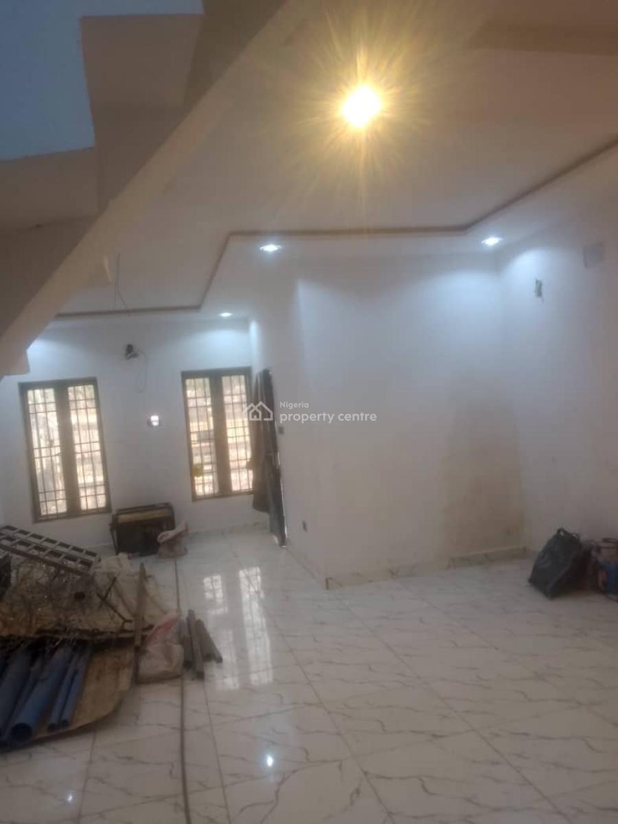 Office / Residential Use 4 Bedrooms Semi Detached Duplex 12m Annum, Garki, Abuja, Semi-detached Duplex for Rent
