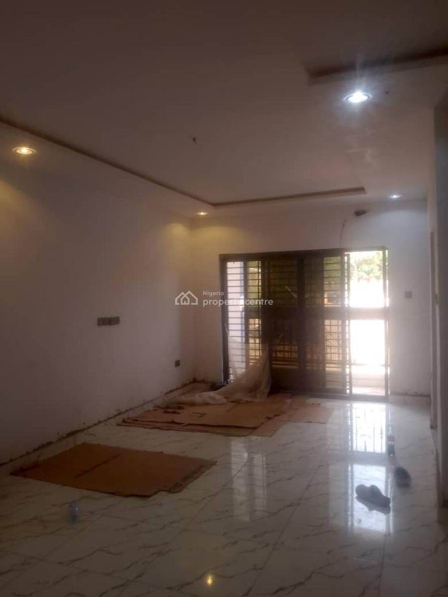 Office / Residential Use 4 Bedrooms Semi Detached Duplex 12m Annum, Garki, Abuja, Semi-detached Duplex for Rent