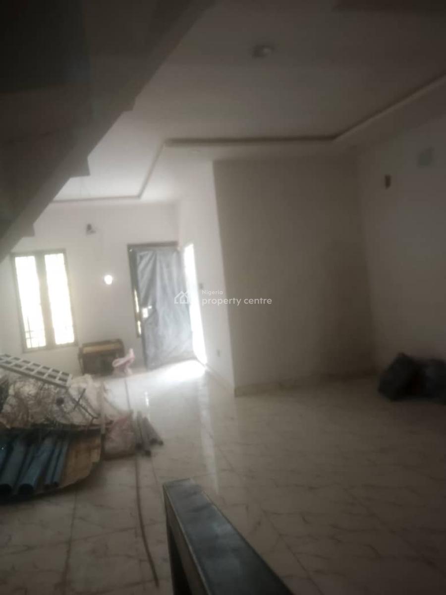 Office / Residential Use 4 Bedrooms Semi Detached Duplex 12m Annum, Garki, Abuja, Semi-detached Duplex for Rent