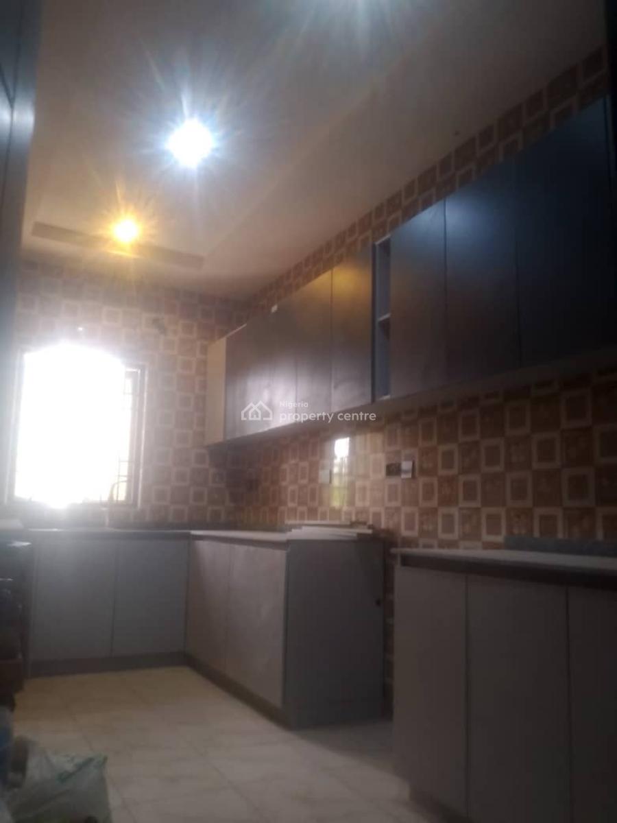 Office / Residential Use 4 Bedrooms Semi Detached Duplex 12m Annum, Garki, Abuja, Semi-detached Duplex for Rent