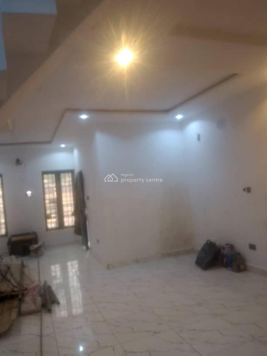 Office / Residential Use 4 Bedrooms Semi Detached Duplex 12m Annum, Garki, Abuja, Semi-detached Duplex for Rent