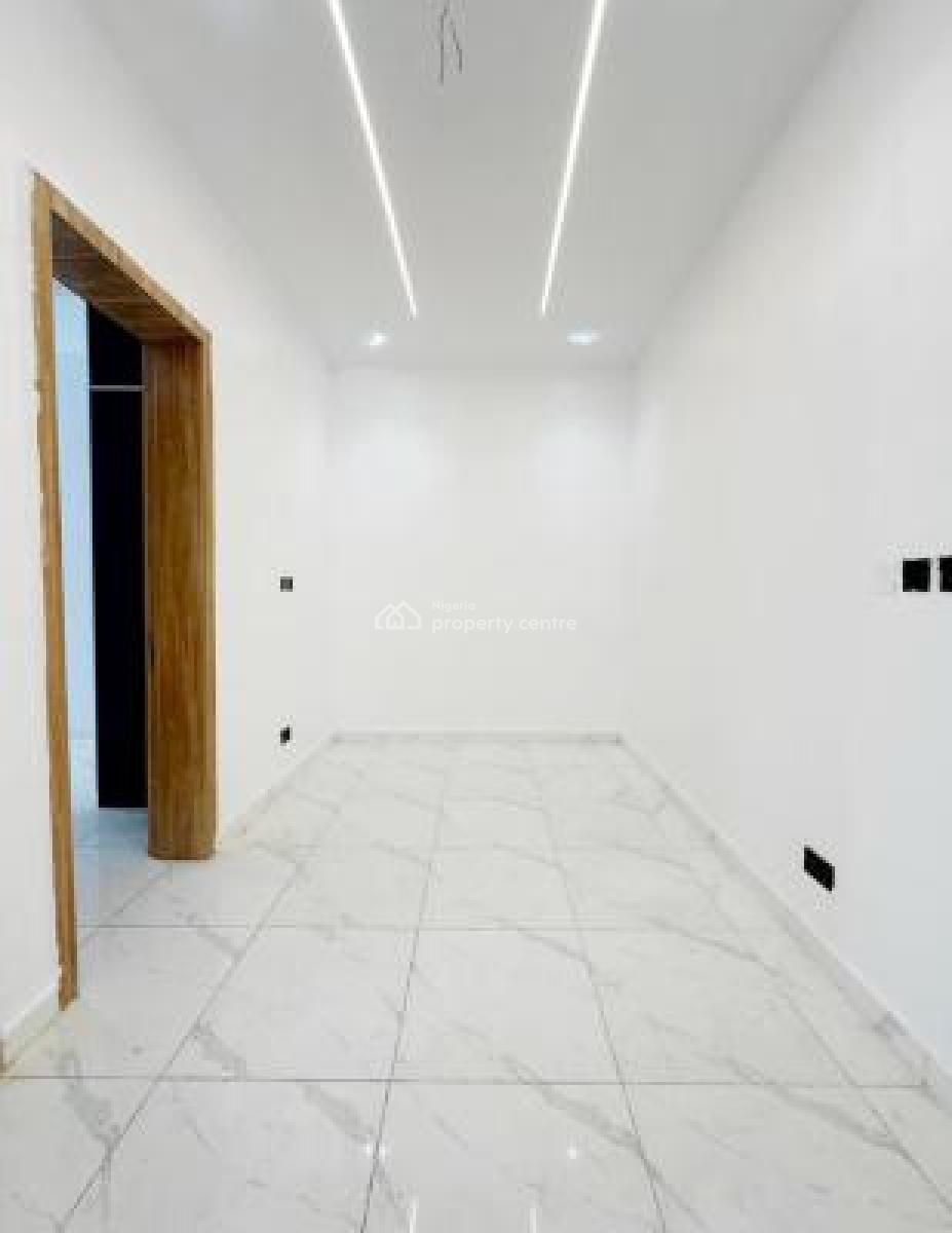 Beautifully Finished Self Compound 4 Bedroom Terraced Duplex, Ikota, Lekki, Lagos, Terraced Duplex for Sale