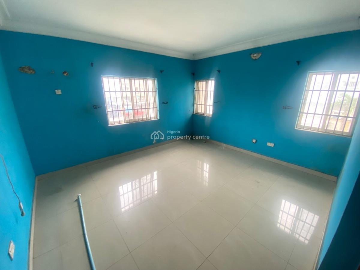 3 Bedroom Apartment with 1-room Boys Quarters, Off T. F. Kuboye Street, Lekki Phase 1, Lekki, Lagos, Flat / Apartment for Rent