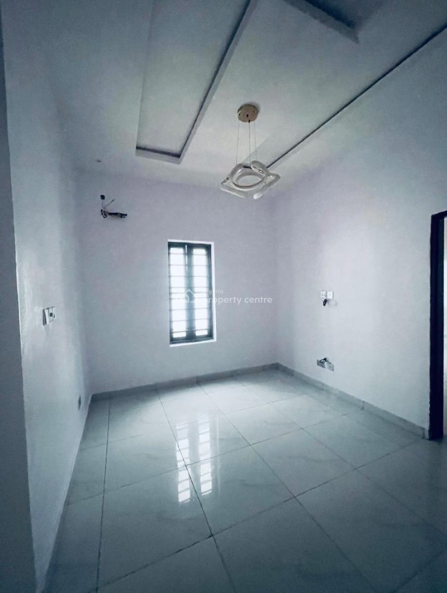 Spacious 4 Bedrooms Semi Detached Duplex with Bq, Chevron-gated Estate, Lekki Phase 2, Lekki, Lagos, Semi-detached Duplex for Rent