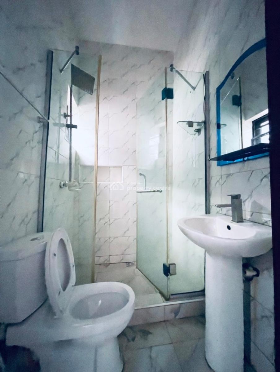 Spacious 4 Bedrooms Semi Detached Duplex with Bq, Chevron-gated Estate, Lekki Phase 2, Lekki, Lagos, Semi-detached Duplex for Rent