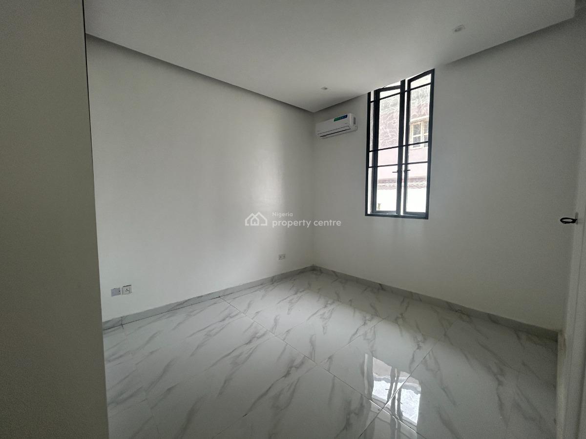 Luxury 2 Bedroom Apartment, Lekki Phase 1, Lekki, Lagos, Flat / Apartment for Sale