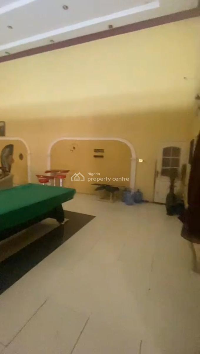 Commercial Building Self Compound with Open Ground Floor Space, Off Ajose Adeogun By Zenith Bank, Victoria Island (vi), Lagos, Detached Duplex for Rent