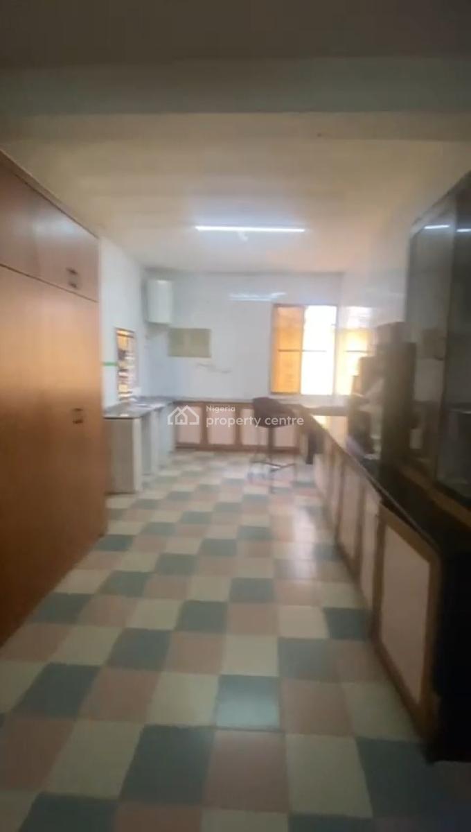 Commercial Building Self Compound with Open Ground Floor Space, Off Ajose Adeogun By Zenith Bank, Victoria Island (vi), Lagos, Detached Duplex for Rent