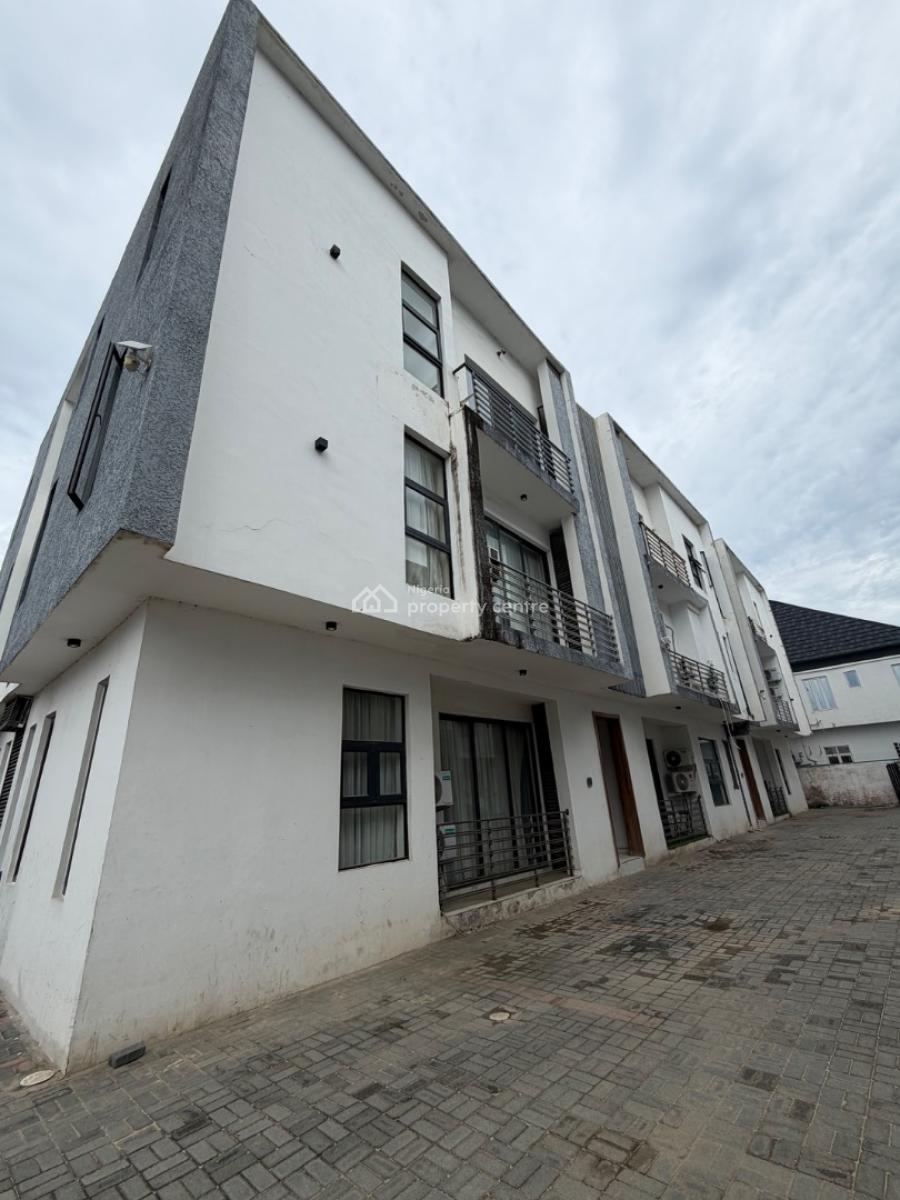 Well Built 2 Bedroom Apartment, Orchid Road, Lekki, Lagos, Flat / Apartment for Rent