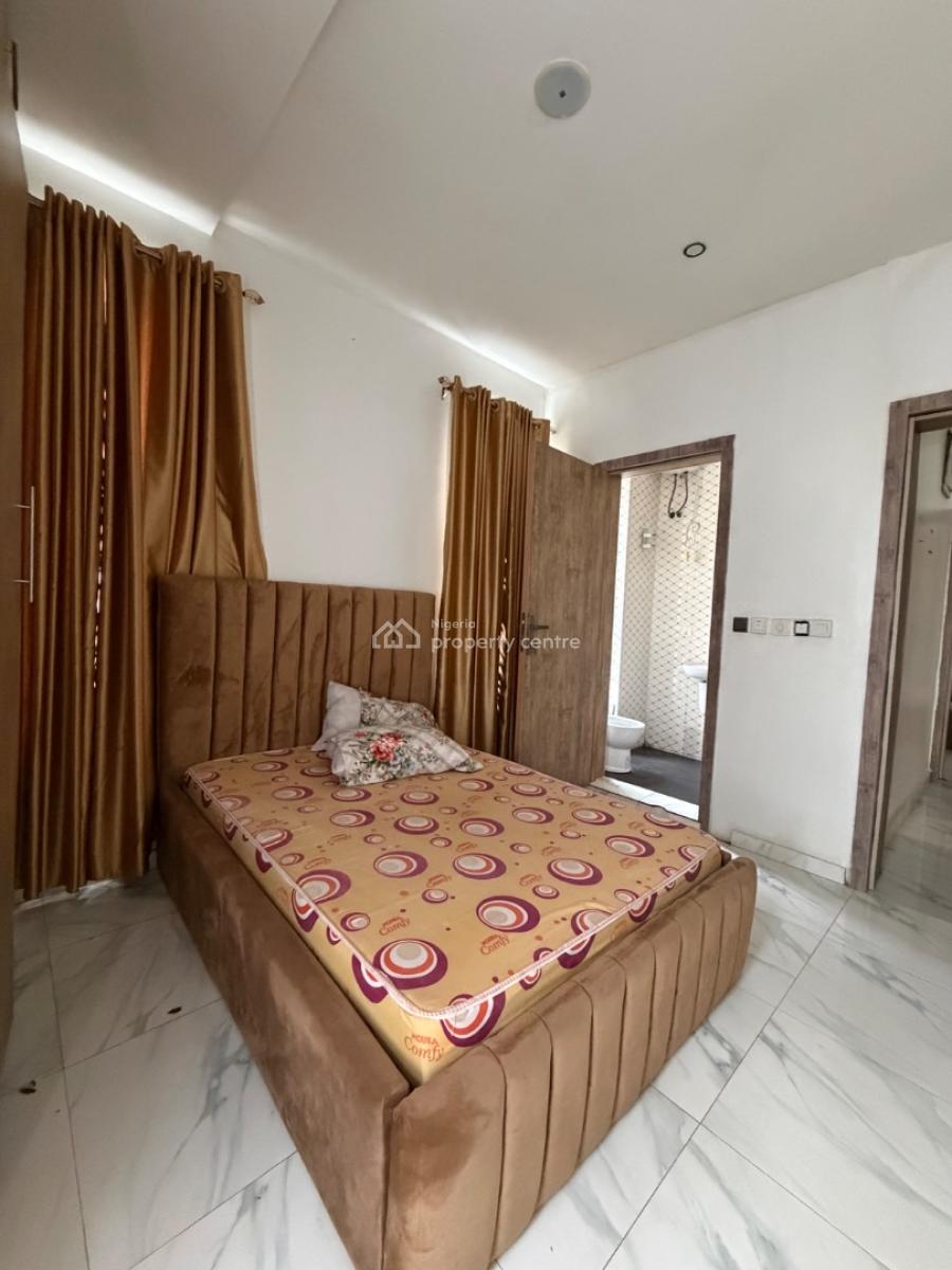 Well Built 2 Bedroom Apartment, Orchid Road, Lekki, Lagos, Flat / Apartment for Rent