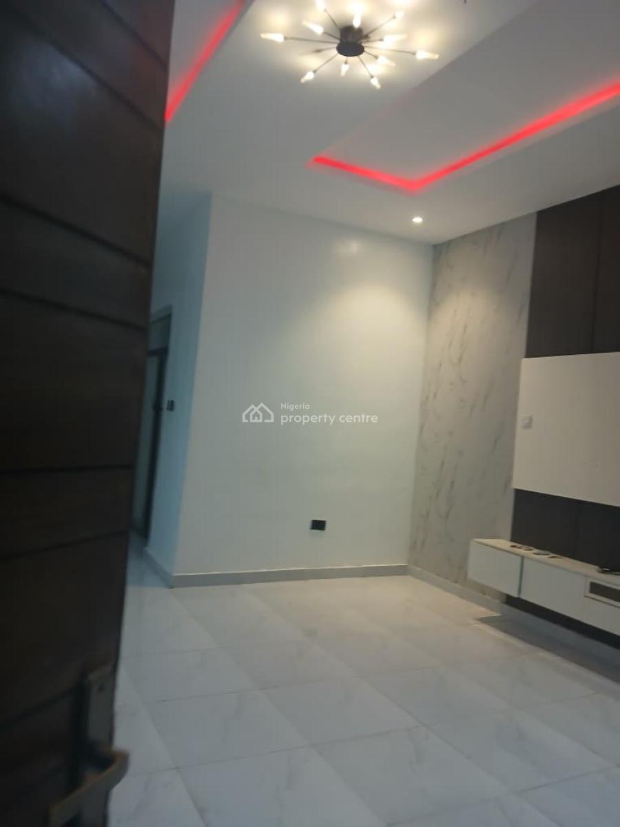 2 Bedroom Apartment, Orchid Road Round About, Ikota, Lekki, Lagos, Flat / Apartment for Rent