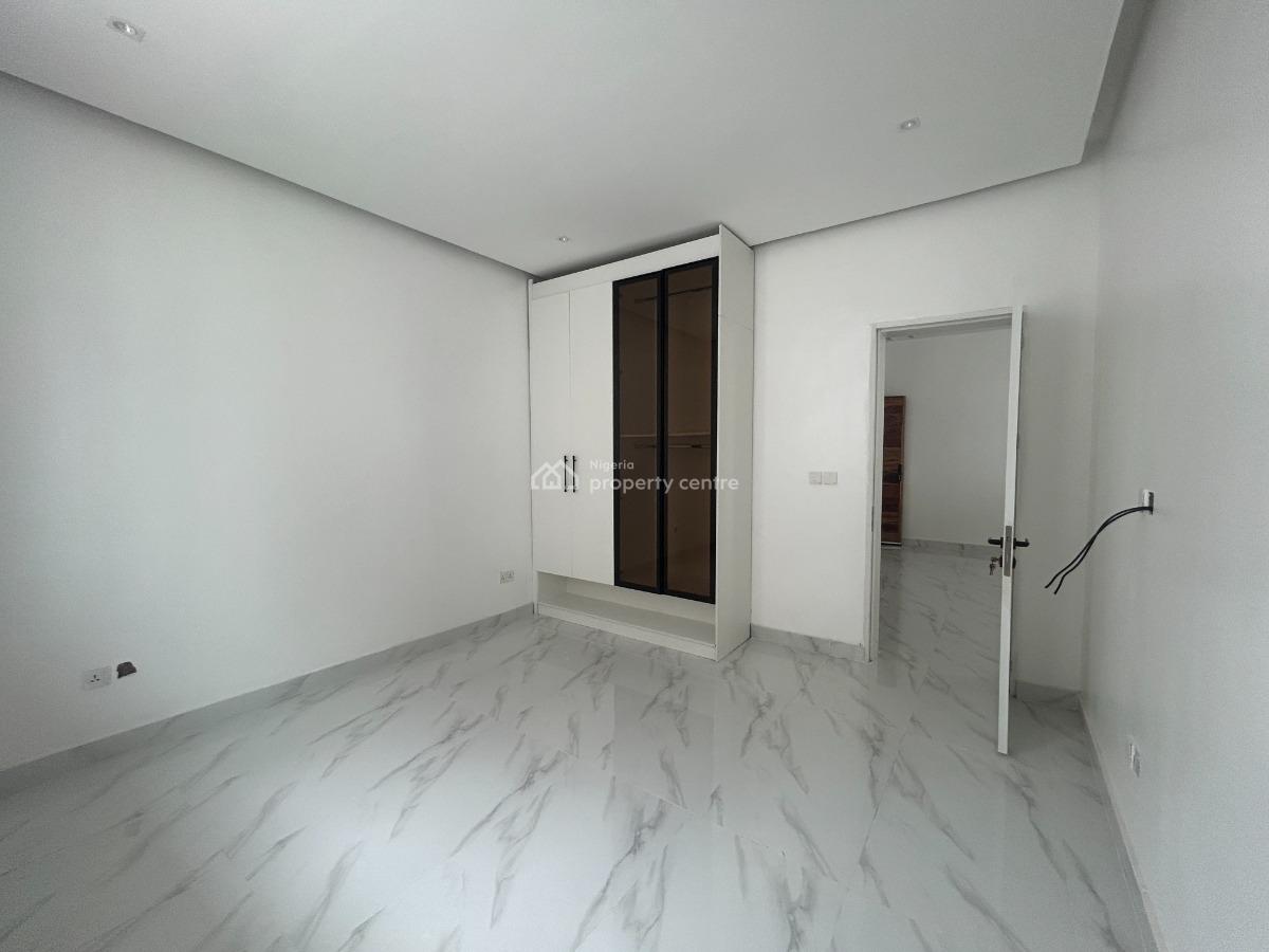 Luxury 1 Bedroom Apartment, Lekki Phase 1, Lekki, Lagos, Mini Flat (room and Parlour) for Sale