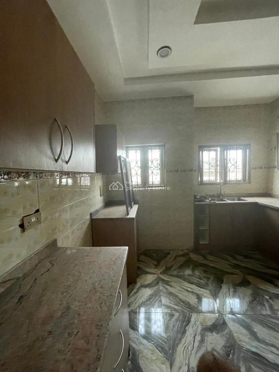 3-bedroom Flat, Mabushi, Abuja, House for Rent