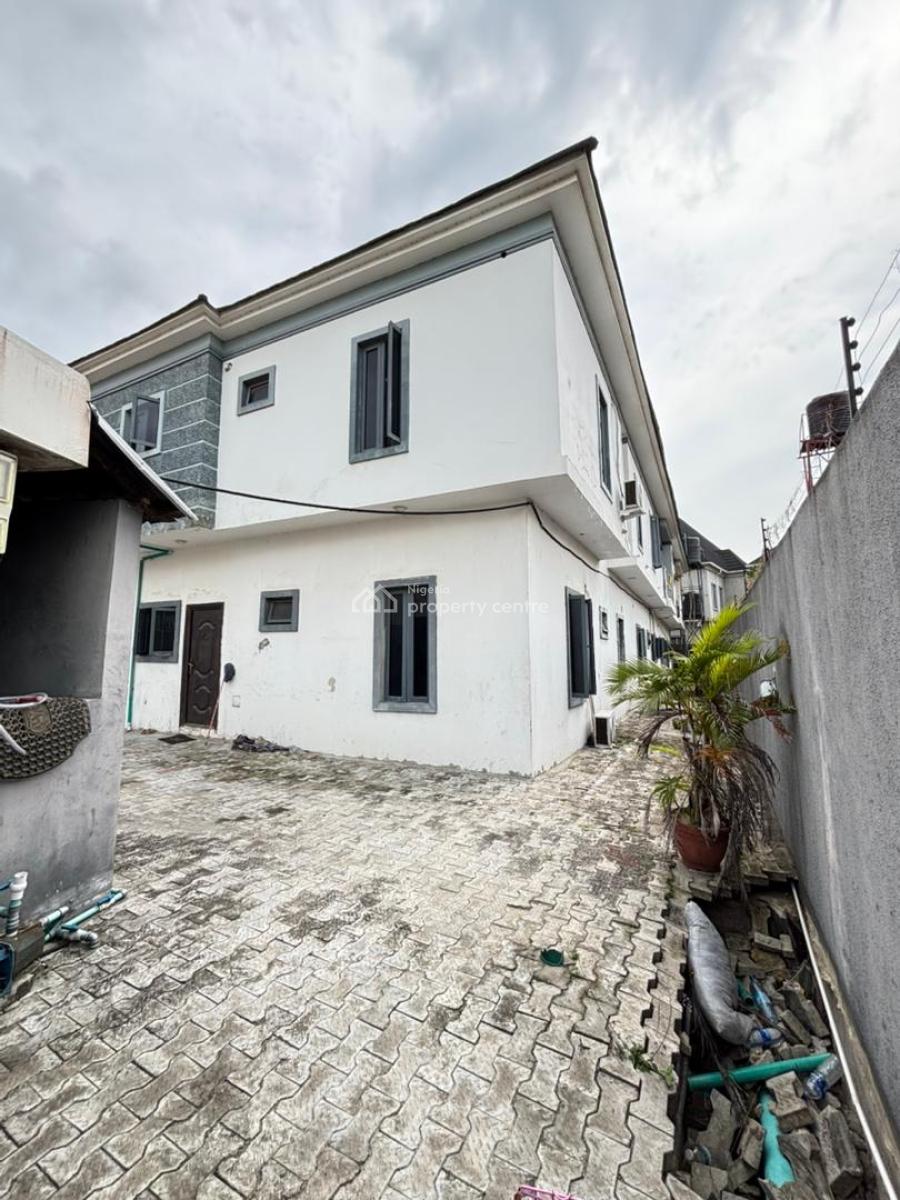 6 Now of 2 Bedroom Flat, Crown Estate, Ajah, Lagos, Block of Flats for Sale