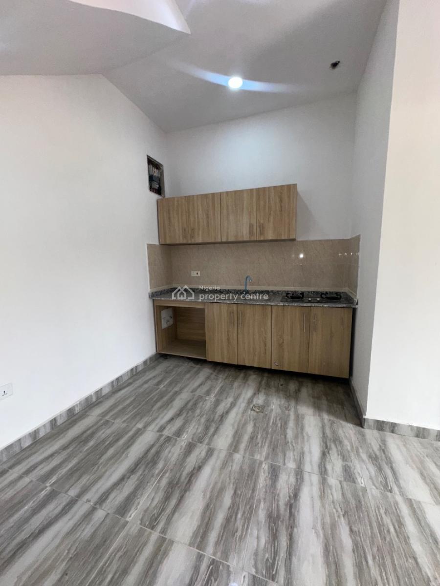 Specious Mini Flat Terrace Duplex, Salem Ikate Lekki, Lekki, Lagos, Mini Flat (room and Parlour) for Rent