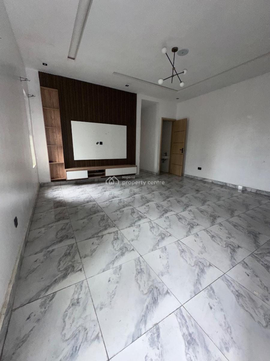 Specious Service 2 Bedroom Flat with Pool, Ilasan Ikate Lekki, Lekki, Lagos, Flat / Apartment for Rent